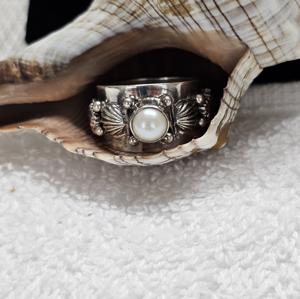 Carol Felley Sterling Silver and Pearl Seashell Ocean Ring Size 7 RARE Vintage - Picture 4 of 14